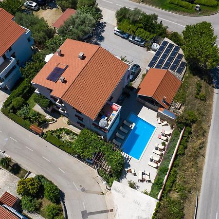 Apartments Maja And Sanja 巴斯卡 外观 照片