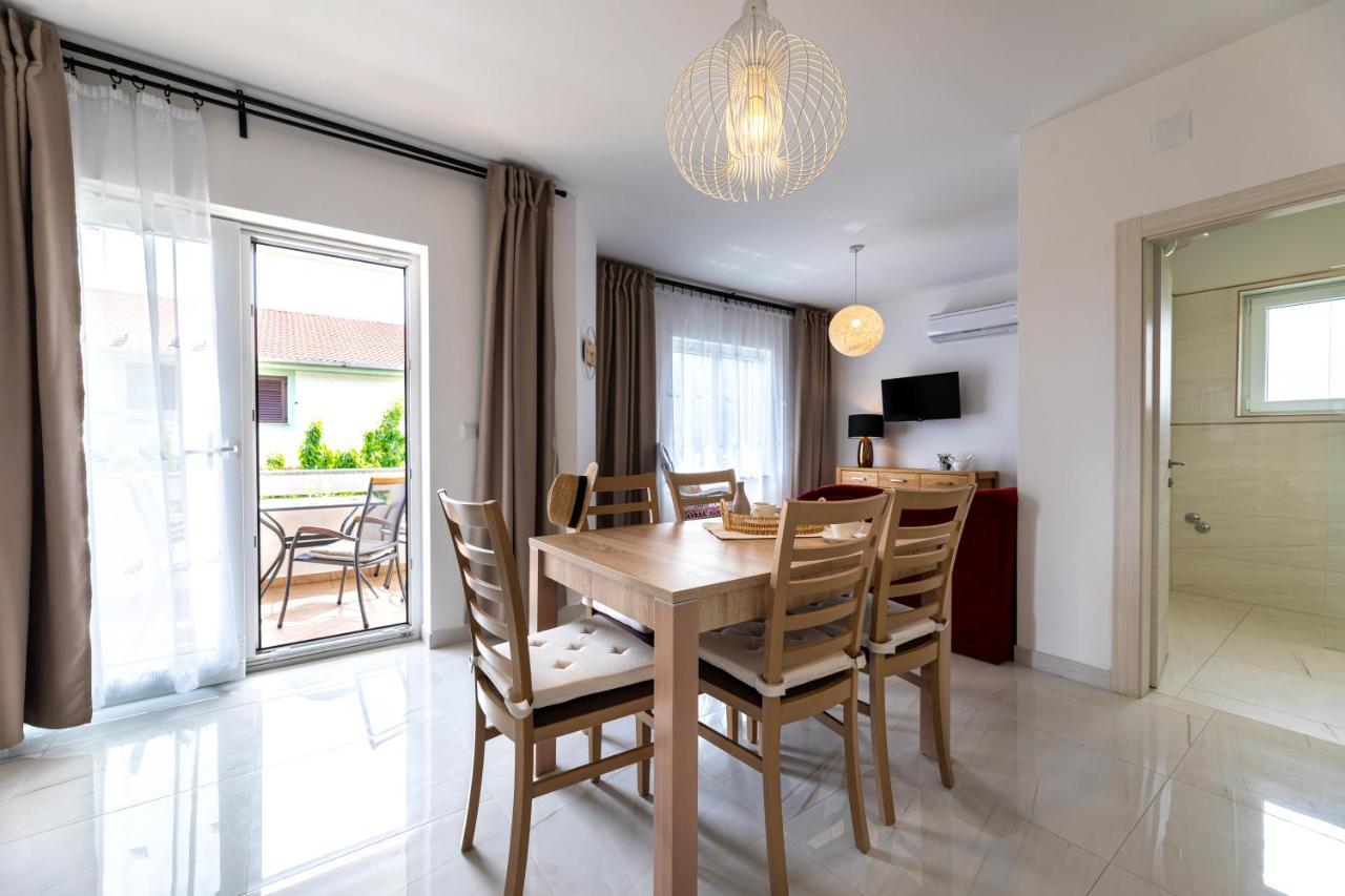 Apartments Maja And Sanja 巴斯卡 外观 照片